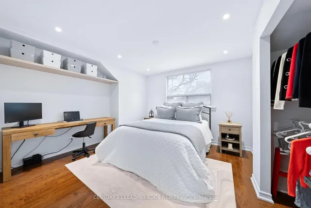 Additional image 19 of 32 Mortimer Ave