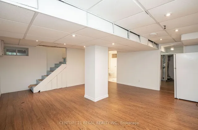 Additional image 32 of 112 Maplewood Ave