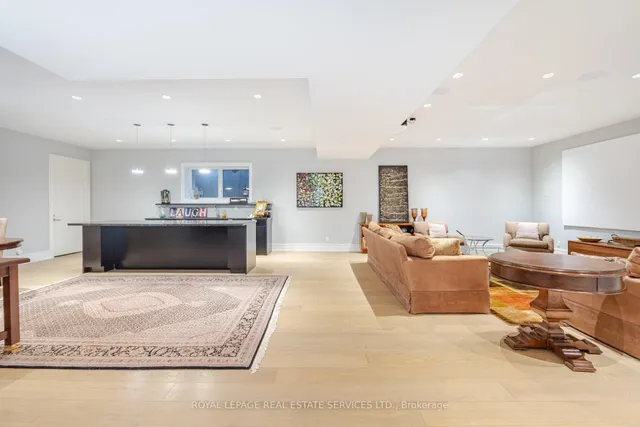 Additional image 40 of 14 Reigate Rd