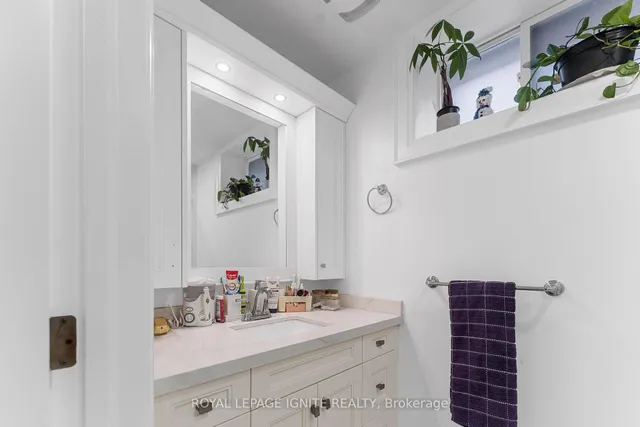 Additional image 28 of 83 Foxwell St