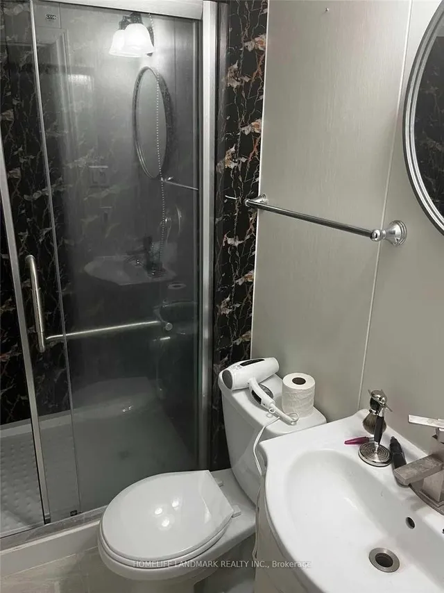 Additional image 7 of 1 Winlock Park