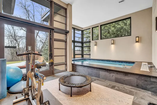 Additional image 15 of 39 Farmcote Rd