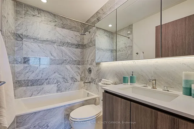 Additional image 14 of 17 Bathurst St Unit 3602