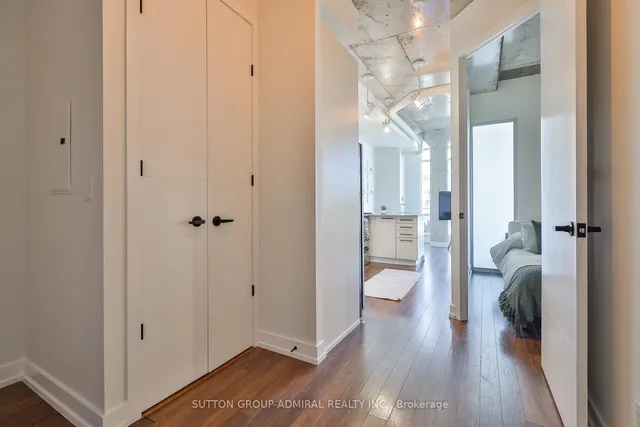 Additional image 27 of 66 Portland St Unit 807