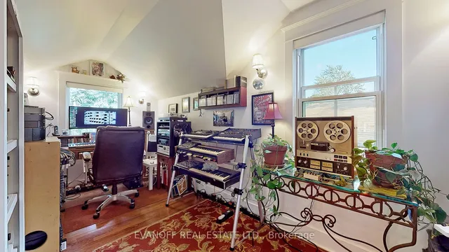 Additional image 24 of 58 Galloway Rd