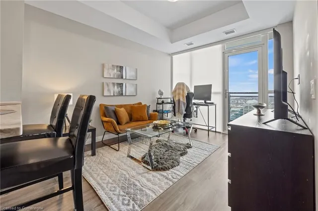 Additional image 6 of 60 Charles St Unit 2204