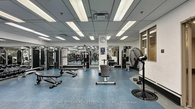 Additional image 37 of 711 Bay St Unit 912