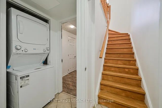 Additional image 9 of 176 Spadina Rd