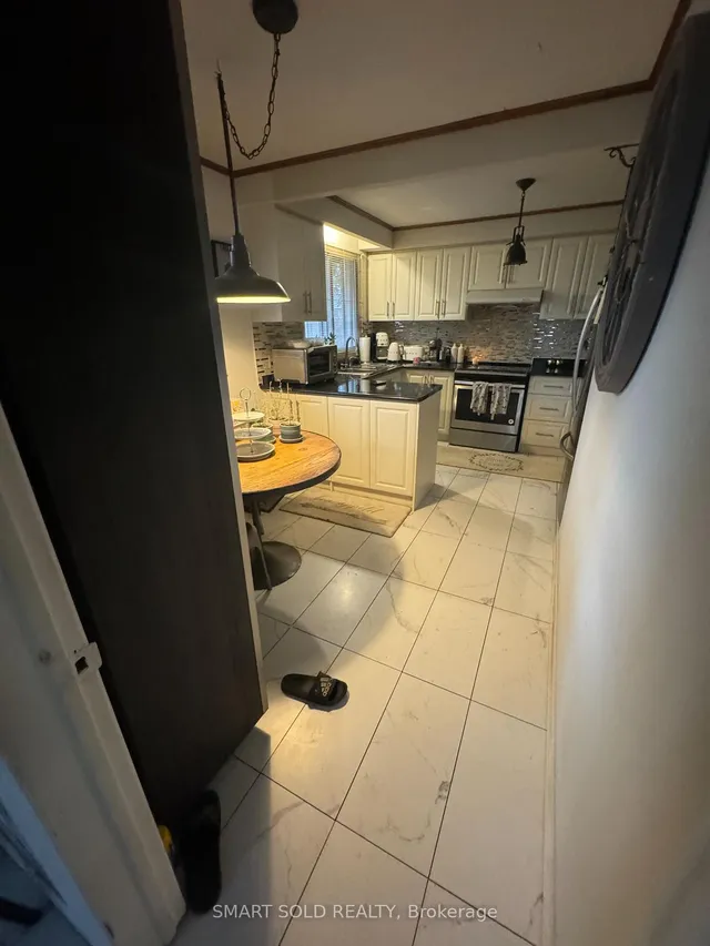 Additional image 14 of 482 Ruth Ave