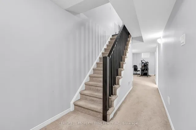 Additional image 36 of 62 Utopia Way