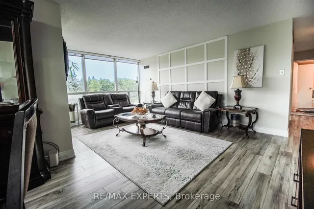 Additional image 9 of 10 Laurelcrest St Unit 412