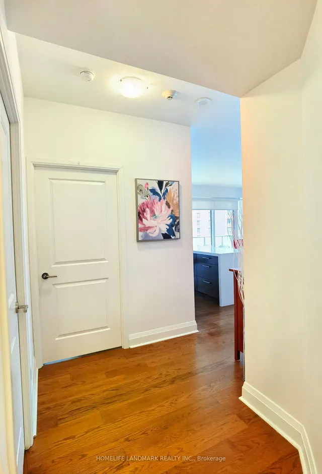 Additional image 18 of 1080 Bay St Unit 1910