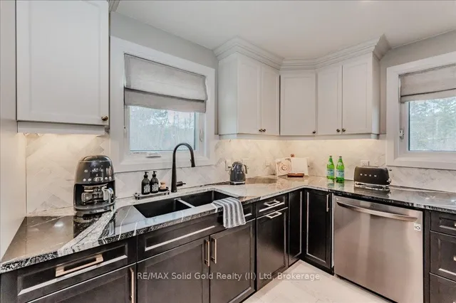 Additional image 14 of 1380 Doon Village Rd