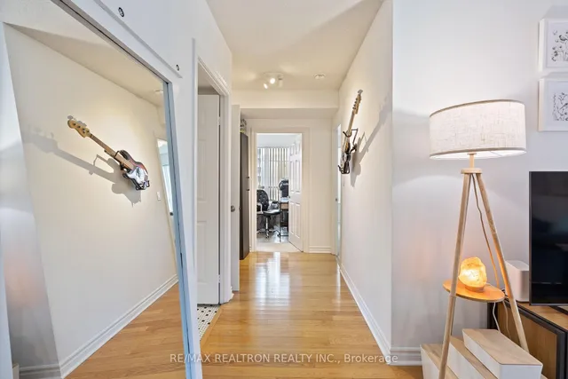 Additional image 8 of 270 Wellington St Unit 1105