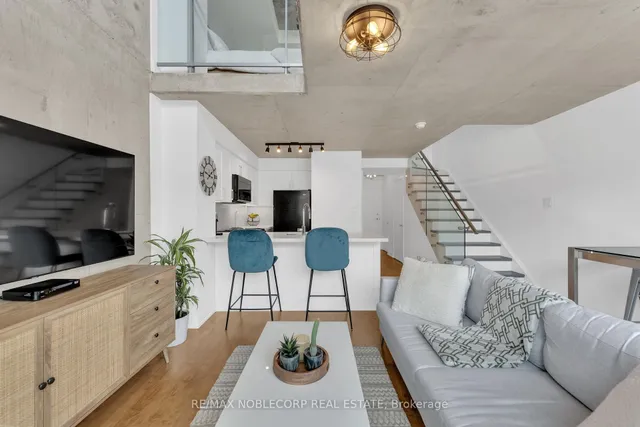 Additional image 6 of 954 King St Unit 323