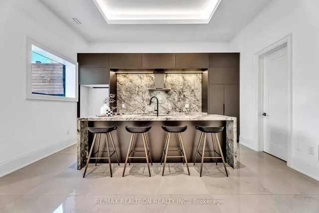 Additional image 40 of 58 Athabaska Ave