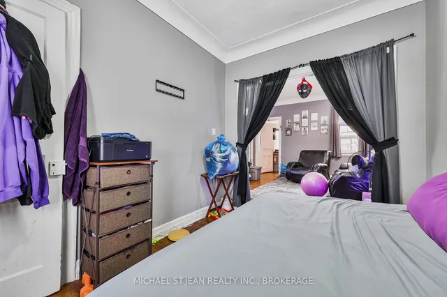 Additional image 20 of 42 Ellis Ave