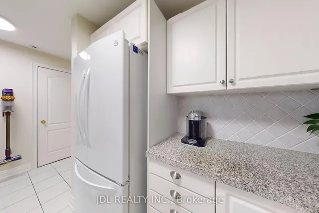 Additional image 14 of 108 Finch Ave Unit B21