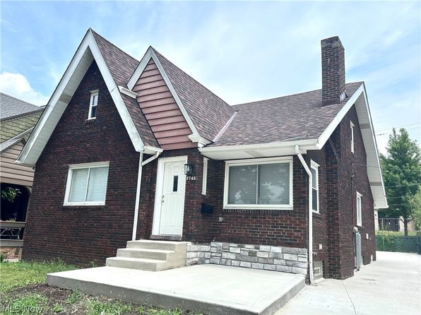 3743 W 165th St, Cleveland, OH 44111