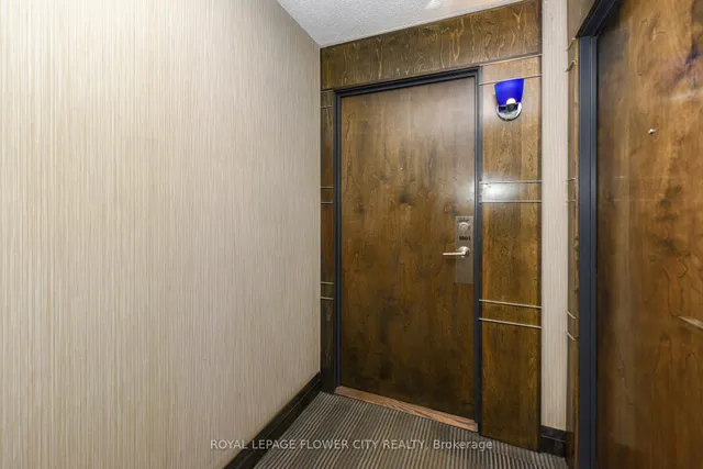 Additional image 30 of 18 Harbour St Unit 1001