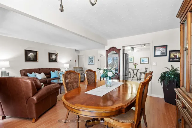 Additional image 9 of 3050 Pinemeadow Dr Unit 40