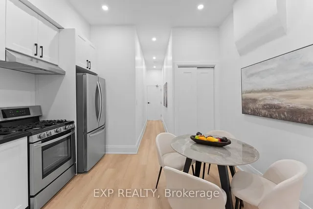 Additional image 4 of 2555 Dundas St