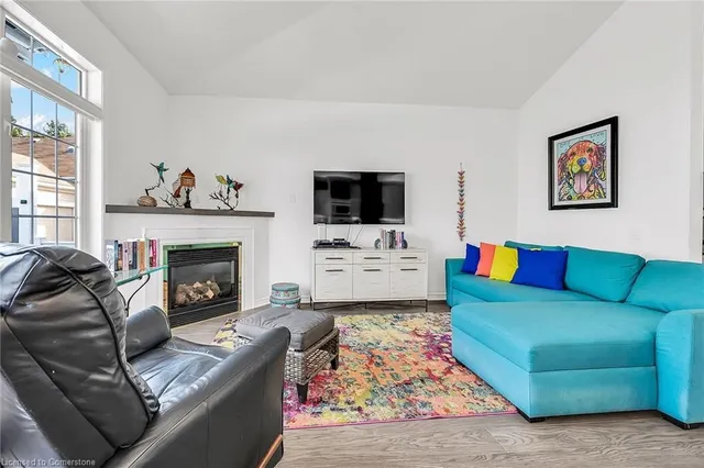 Additional image 14 of 86 Silverbirch Blvd