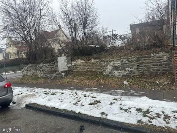 2093 W 65th Ave, Philadelphia, PA 19138