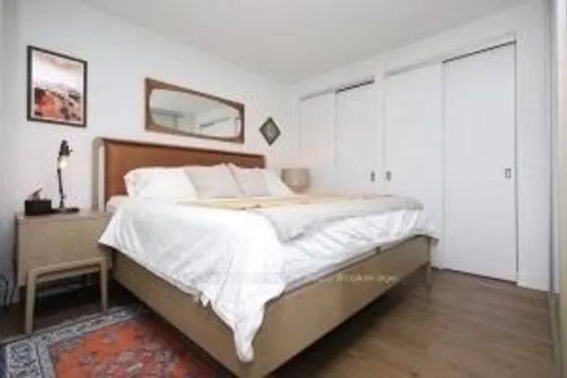 Additional image 4 of 2 Gladstone Ave Unit 403