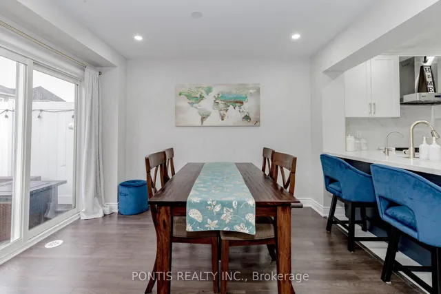 Additional image 20 of 33 Tight Crt