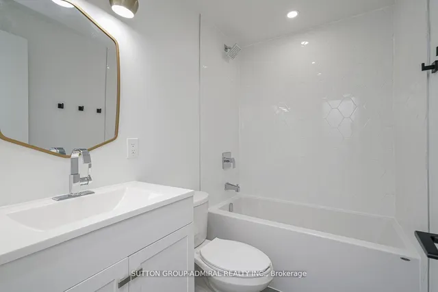 Additional image 20 of 150 Neptune Dr Unit PH05