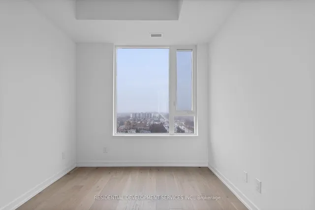 Additional image 11 of 3100 Keele St Unit 1210