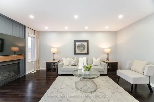 Additional image 15 of 624 Laking Terr