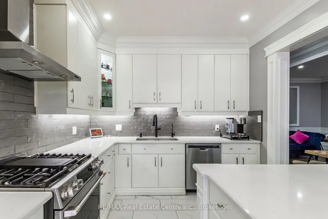 Additional image 14 of 616 Florencedale Cres