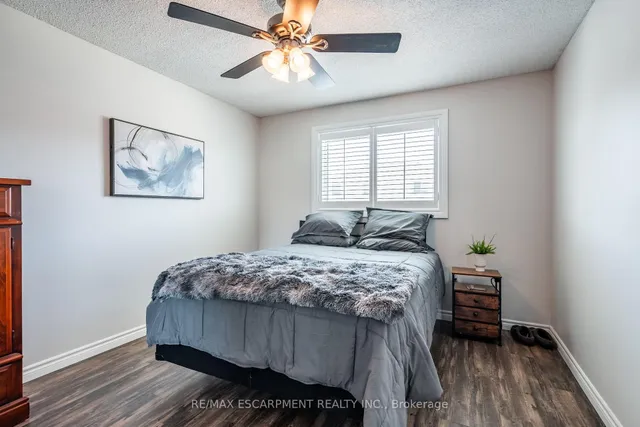 Additional image 25 of 35 Republic Ave