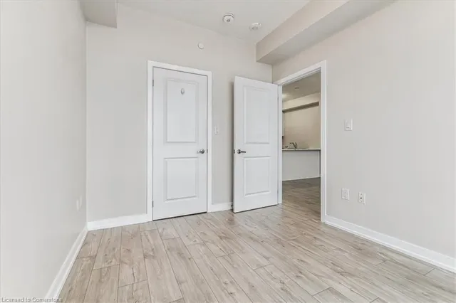 Additional image 18 of 450 Dundas St Unit 312