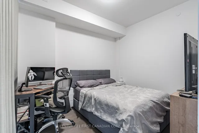 Additional image 15 of 81 Wellesley St Unit 1405