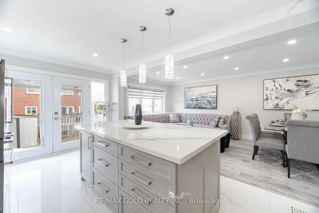 Additional image 13 of 96 Wildberry Cres