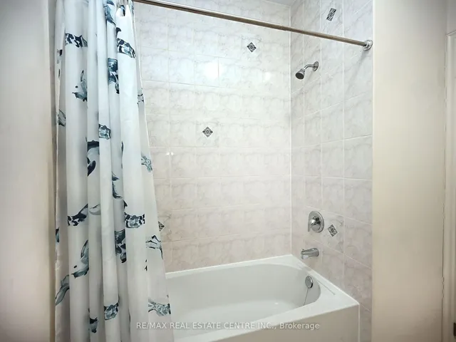 Additional image 36 of 28 Primo Rd