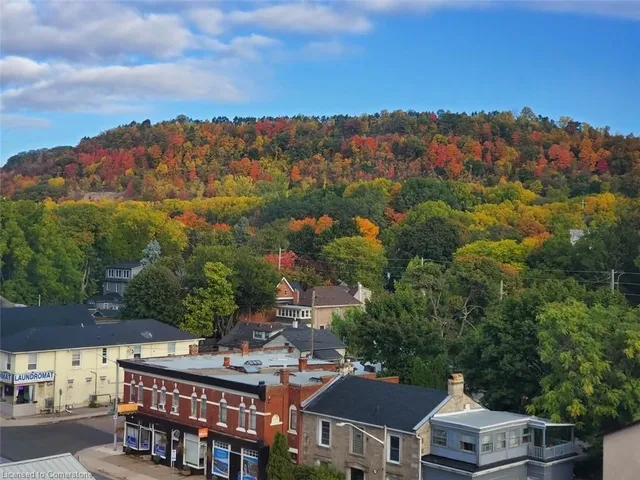 Additional image 40 of 10 John St Unit 605