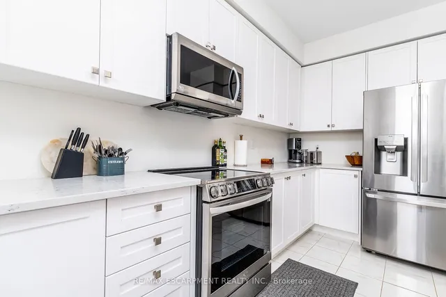 Additional image 12 of 55 Yale Dr