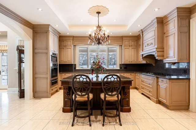 Additional image 10 of 2594 Bluffs Way