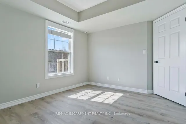 Additional image 18 of 1830 WALKERS Line Unit 301