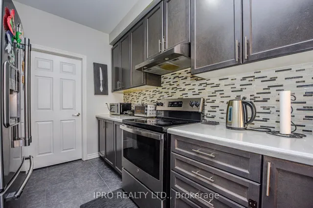 Additional image 12 of 29 Gammon Cres