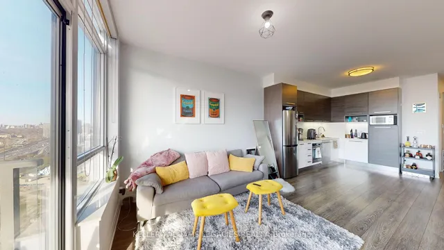 Additional image 16 of 36 Park Lawn Rd Unit 2806