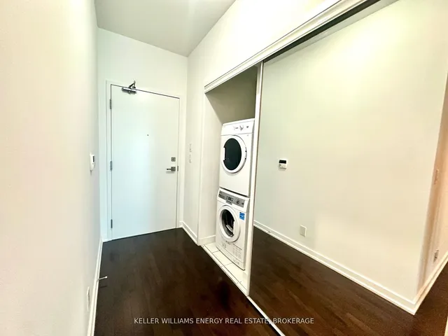 Additional image 27 of 12 York St Unit 1409