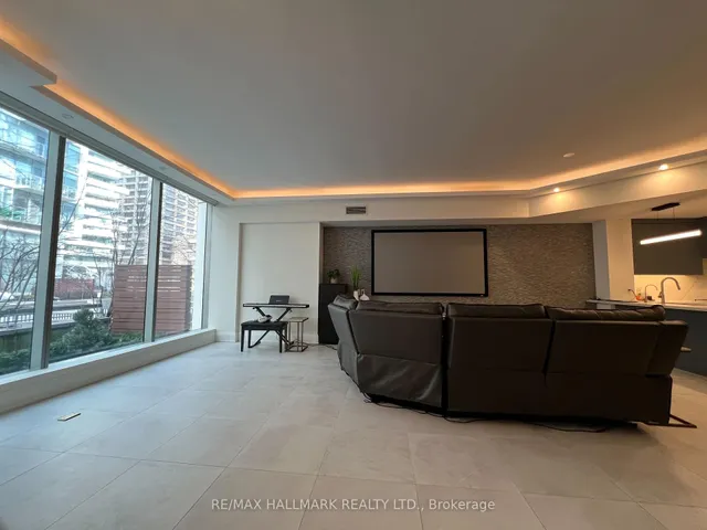 Additional image 8 of 39 Queens Quay Unit TH103