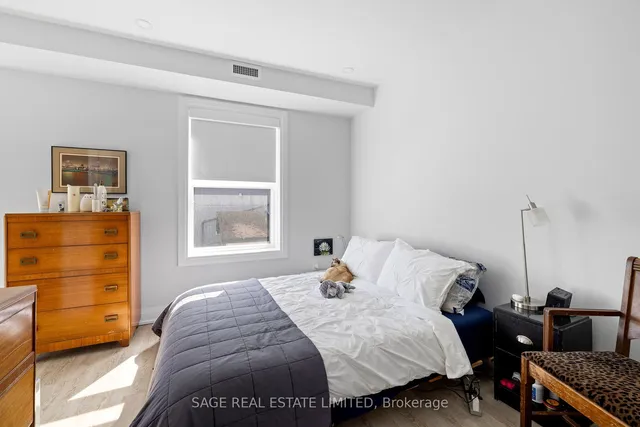 Additional image 37 of 225 Carlton St