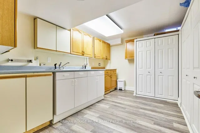 Additional image 40 of 1161 Glenashton Dr