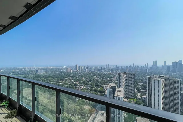 Additional image 19 of 585 Bloor St Unit 4121